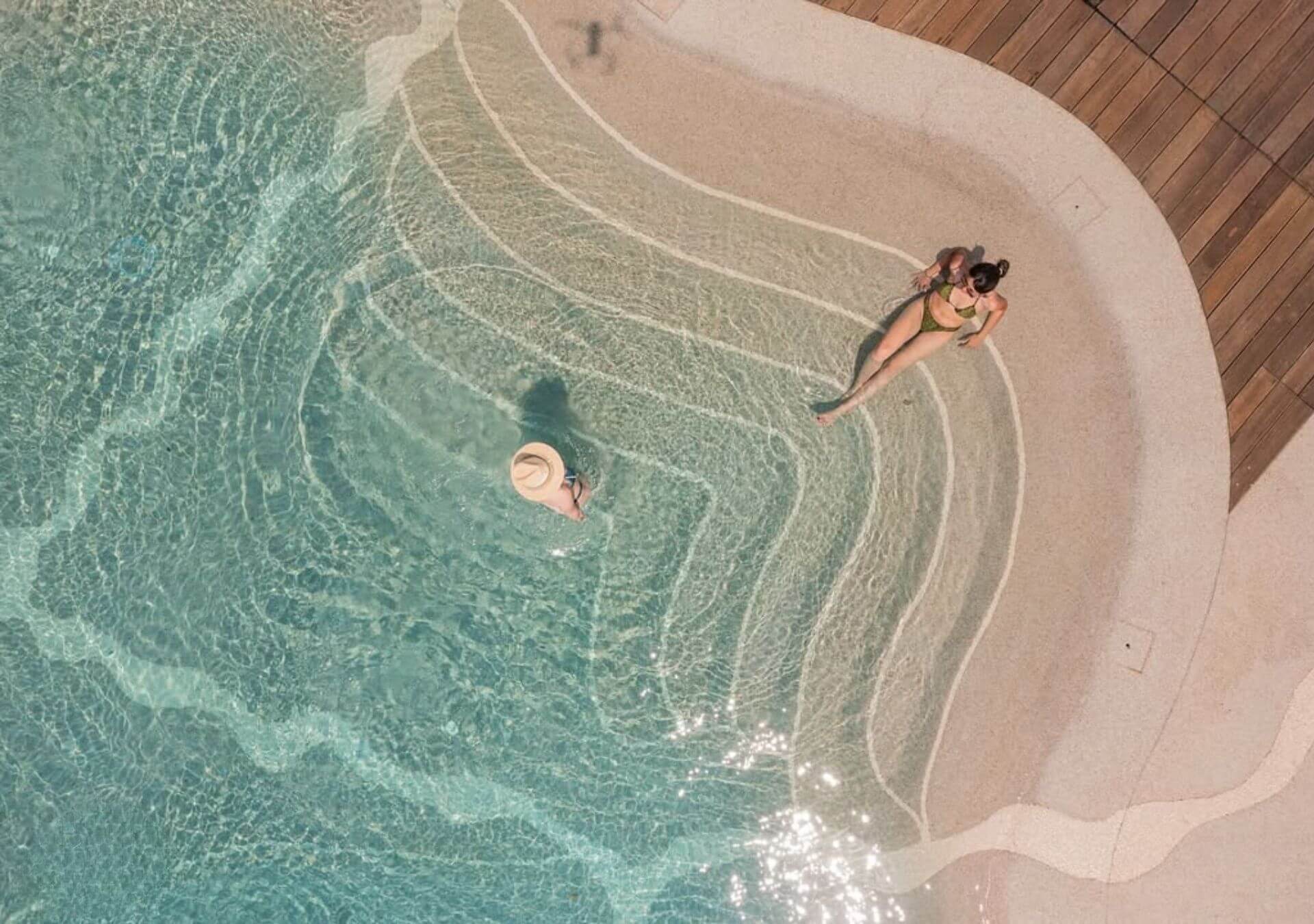 piscina de arena entrada escalonada